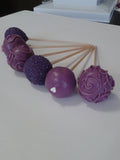 CAKEPOPS with gold ribbon