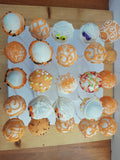 Halloween Cakepops Halloween cakepops CAKEPOPS (1 Dozen)