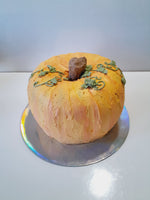 PUMPKIN SHAPED CAKE