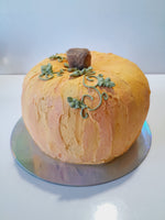 PUMPKIN SHAPED CAKE