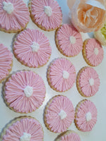 decorated daisy sugar cookies, pink daisy cookies 23sweets.com