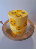 Happy smile cake by 23sweets.com