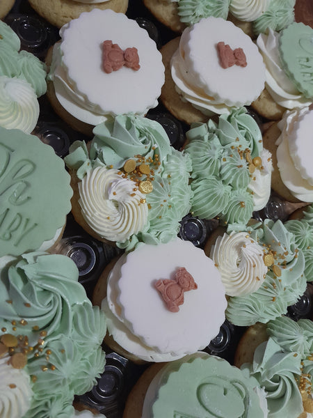 CUPCAKES, Custom cupcakes 1 dozen