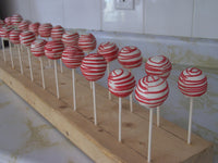 CAKEPOPS with gold ribbon