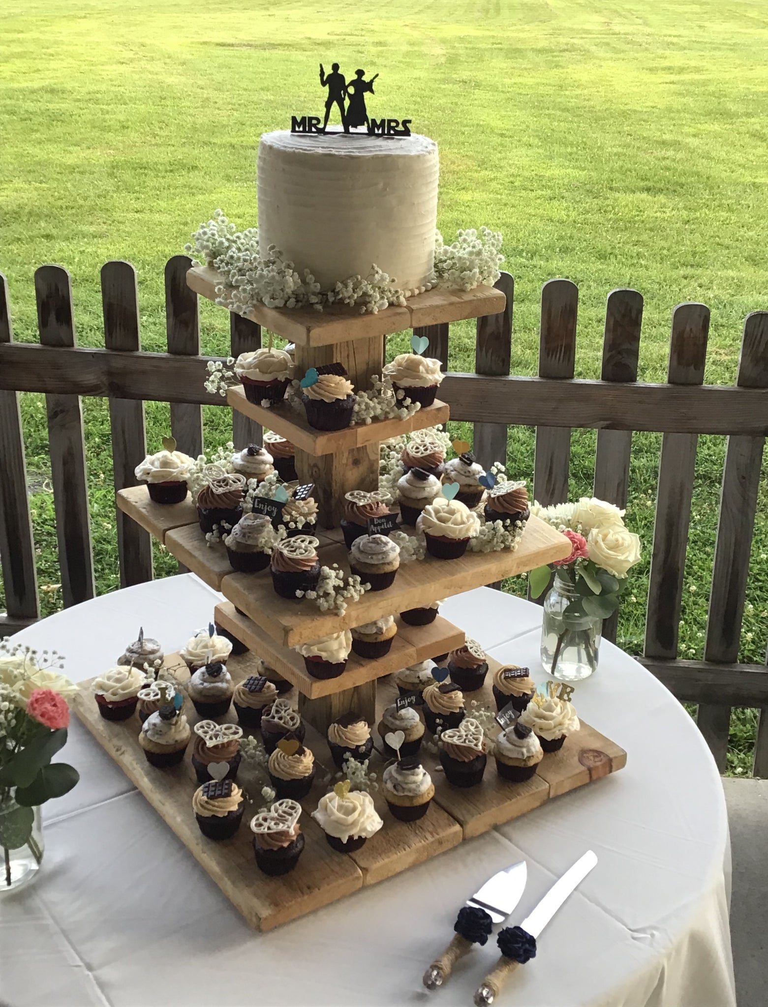 rustic cupcake wedding cakes